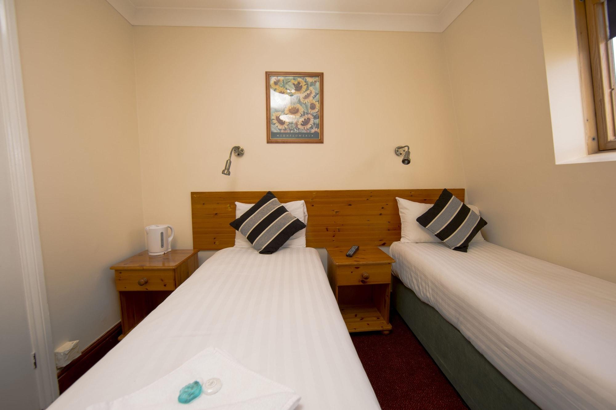Saba Hotel Лондон Экстерьер фото