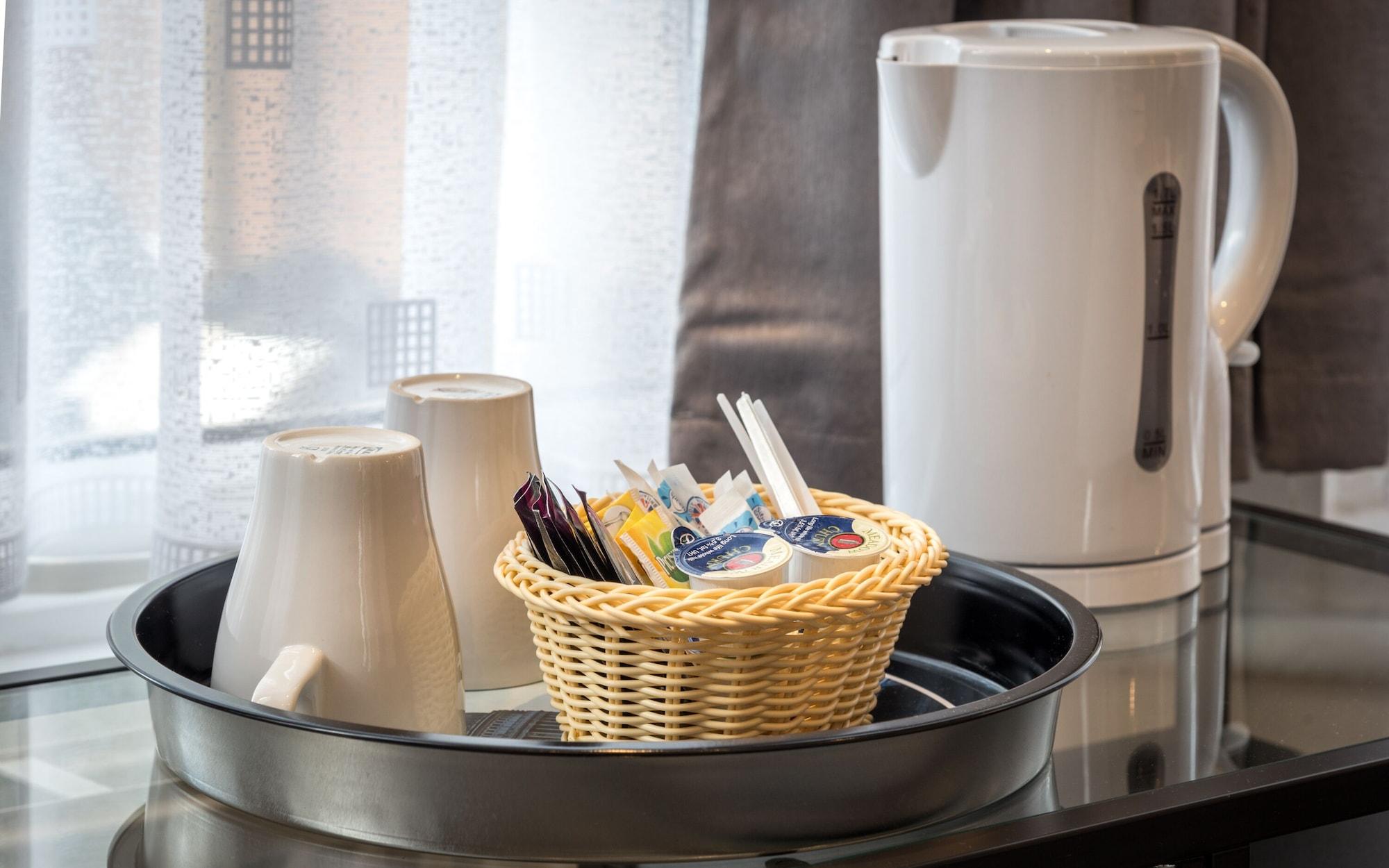 Saba Hotel Лондон Экстерьер фото